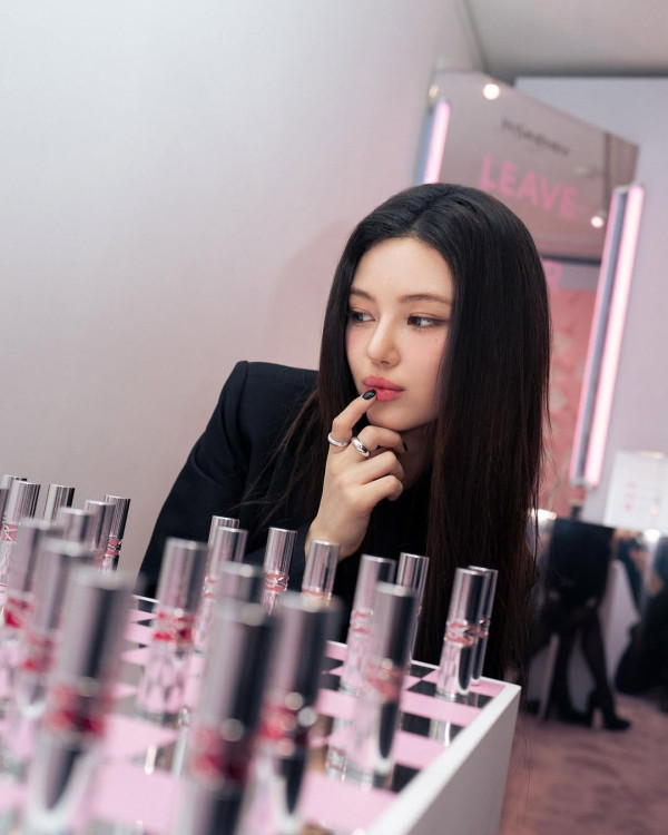 專櫃化妝服務推薦|6.YSL Beauty