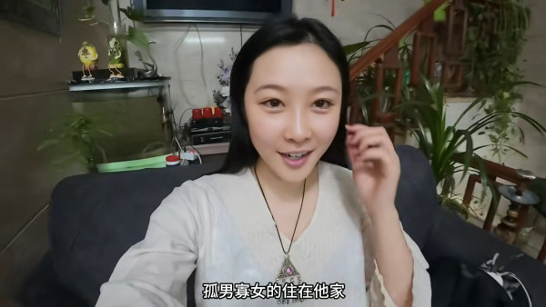 靚女KOL遊伊朗住熱情男屋企做梳化客  屋主半夜突然變臉要求做一事 