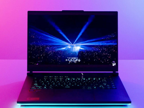 實試｜ASUS ROG Strix G16 (2025) G614 突破極限！次世代電競神器
