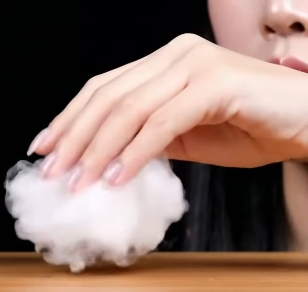 吃播挑戰食熔岩鑽石ASMR AI還原口感/聲音網民大讀超治癒!