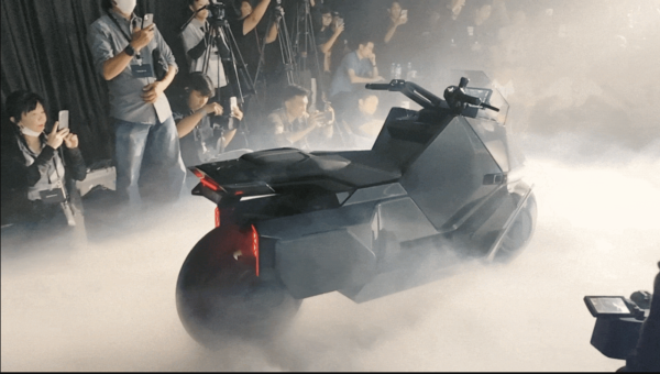 OMO X電動電單車超穩 自動駕駛不倒翁 新手都變老司機