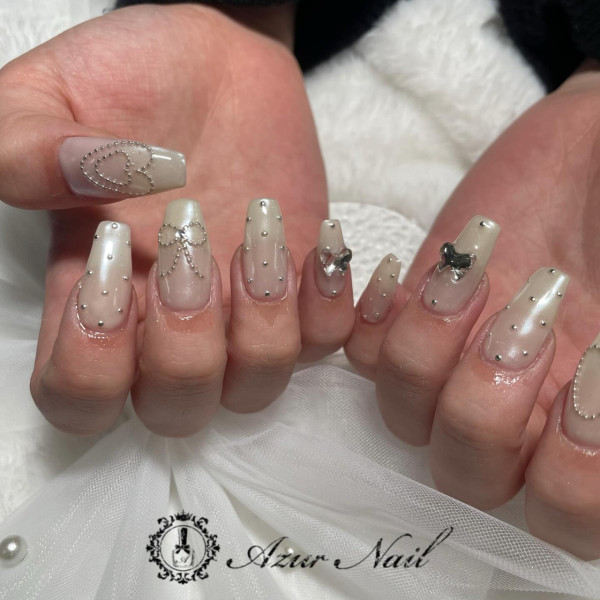 大阪美甲店推薦｜1. AzurNail -心斎橋筋店-