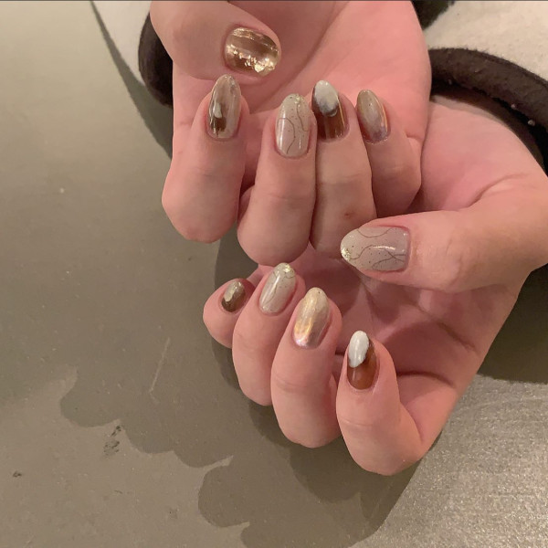 大阪美甲店推薦｜2. Dress nail & eyelash 梅田