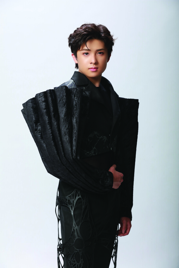陸卓謙Jeffrey 17歲