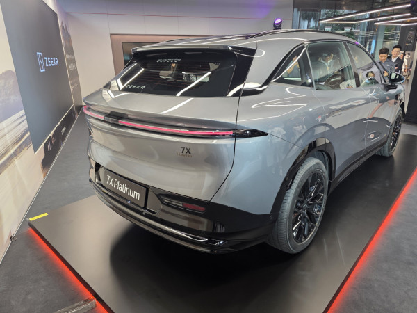 ZEEKR 7X 話題作抵港 豪華高科技體驗 定價 $27 萬起具吸引力