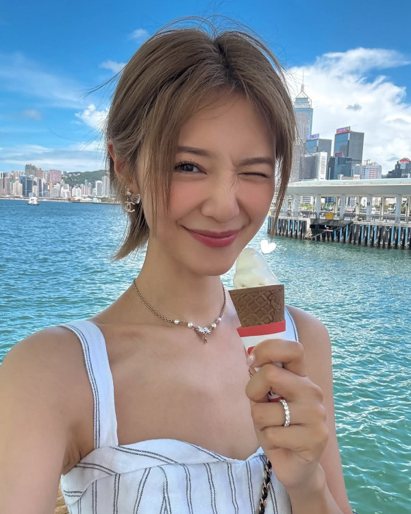 37歲女星敷日本面膜險盲！雙眼強烈刺痛 凌晨掛急症求醫 