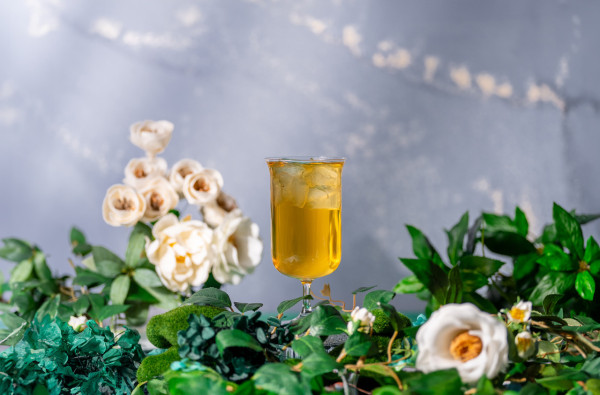 免費派台灣過江龍UG TEA 100杯茶飲+買一送一優惠