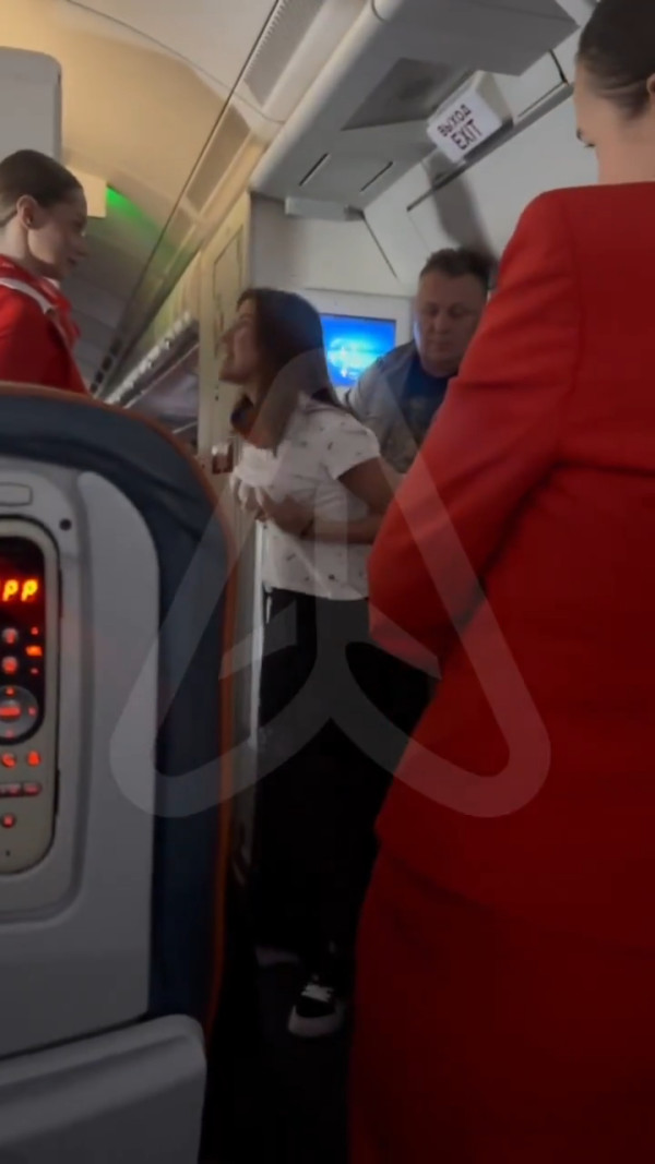 女遊客大鬧機艙聲稱「胸痛屁股痛」喧鬧多時要求升艙 最終結局大快人心 