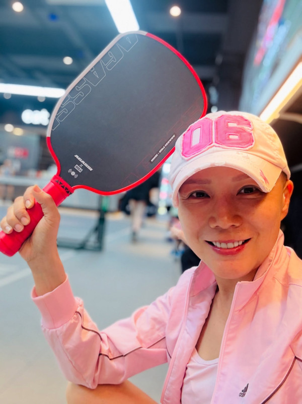 前港姐吳文忻抗癌期間驚揭離婚結束14年婚姻 證實乳癌復發後親曝最新情況