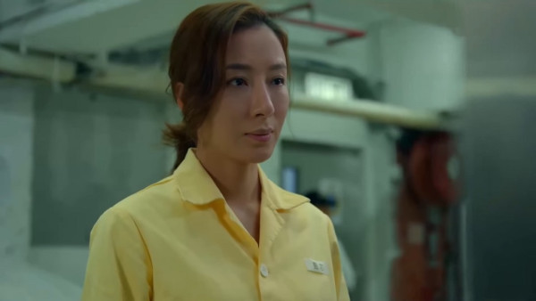執法者們｜宣萱余詩曼楊茜堯坐監戲造型撞到應 港版「親切的金子」陰晴極速神轉換表情