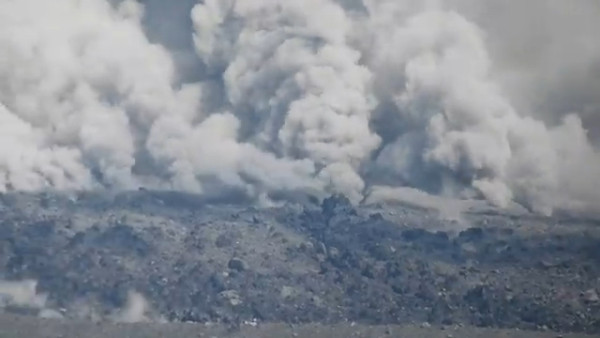 俄羅斯沉睡600年火山首度爆發 疑與8.8級地震有關 專家警告後續影響！ 