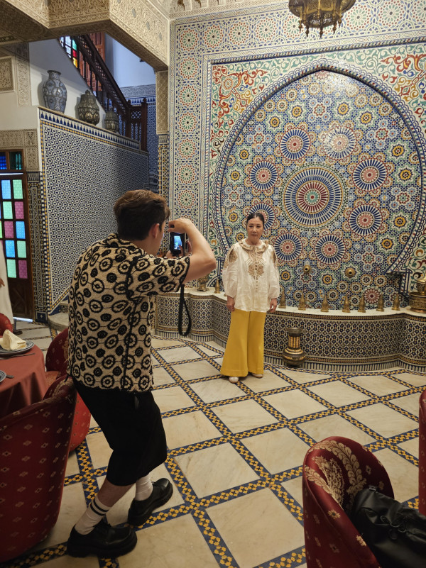 帶阿姐看世界｜暢遊摩洛哥撒哈拉沙漠騎駱駝 汪明荃大讚阮浩棕勁勤力！ 