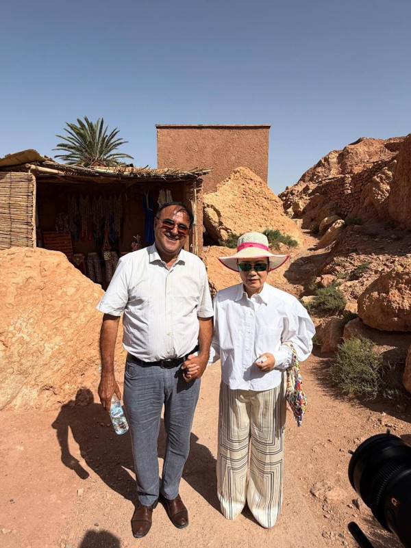 帶阿姐看世界｜暢遊摩洛哥撒哈拉沙漠騎駱駝 汪明荃大讚阮浩棕勁勤力！ 