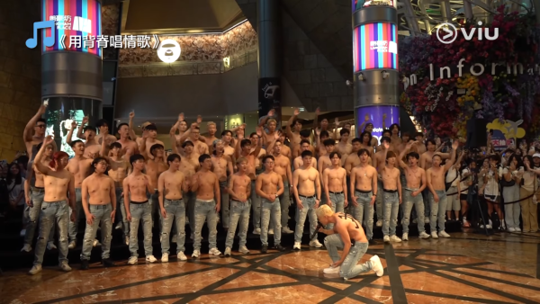 Yahoo搜尋2025年十大熱搜歌曲排行榜揭曉!Gareth.T《用背脊唱情歌》屈居第三名