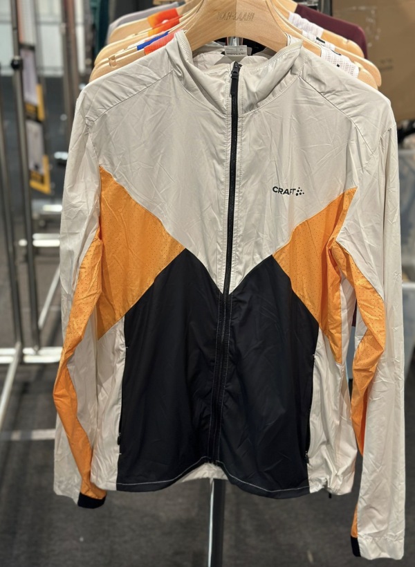 時代廣場名牌運動服飾開倉低至1折！$50起入手2XU / NATIONAL GEOGRAPHIC / speedo / THRASHER！