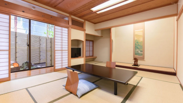 熱海海上花火大會全攻略！舉行時間表/交通方式/最佳觀賞地點 