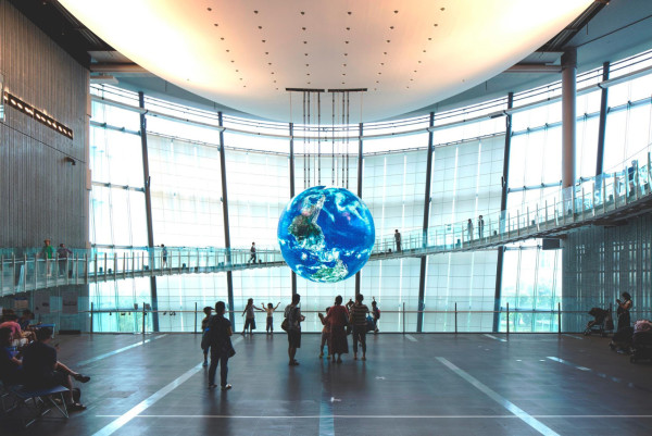 日本科學未來館（圖片來源：Facebook@Miraikan - The National Museum of Emerging Science and Innovation）