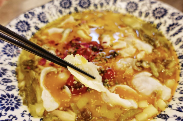 西九文化區美食逾10間餐廳推薦！飽覽維港海景／歎正宗手工薄餅＋米芝蓮炸豬扒