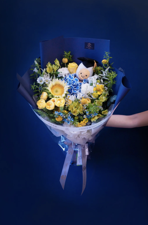 畢業鮮花花束推薦｜2.Grace & Favour
