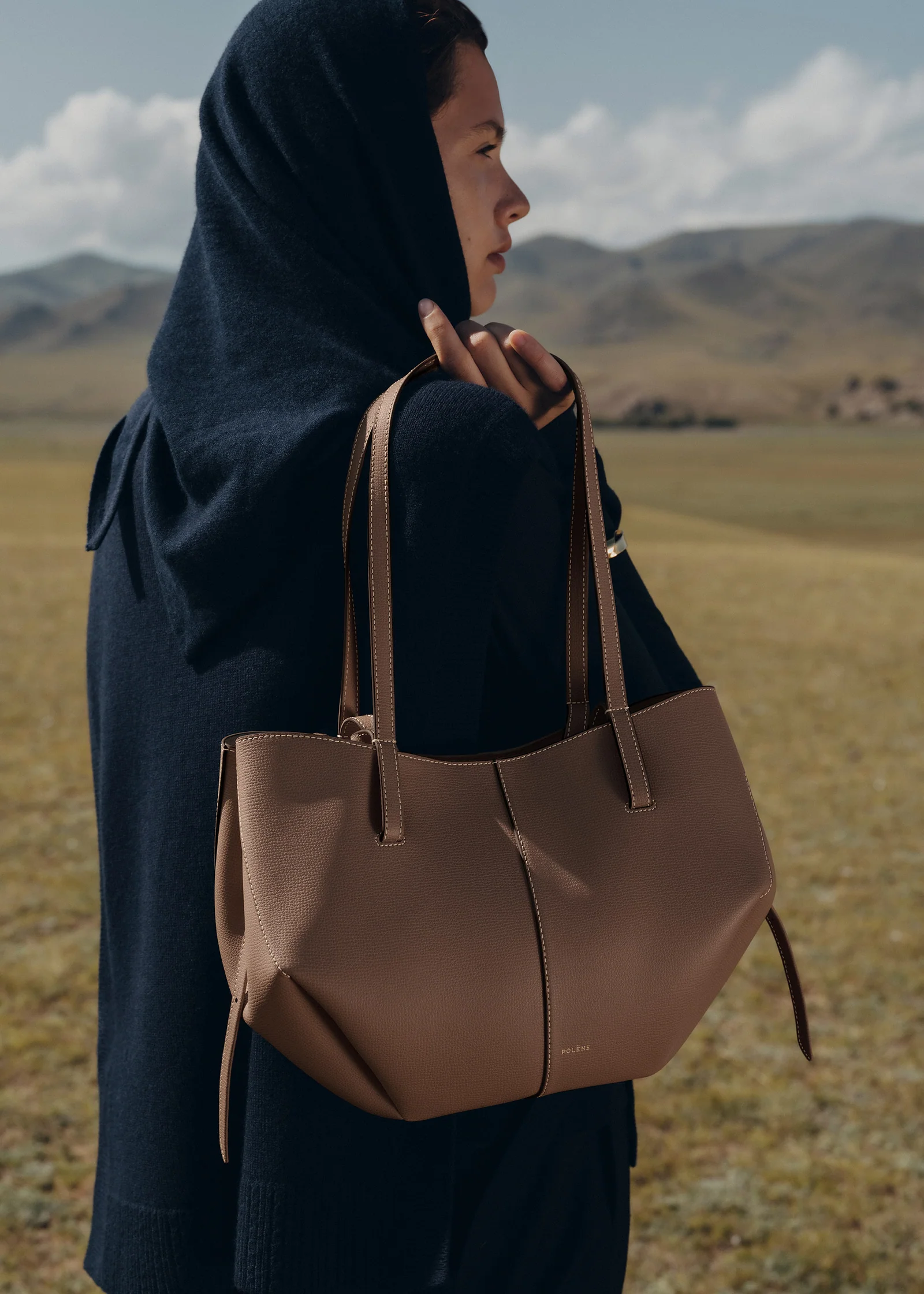 Polène手袋推薦 ｜Cyme Mini- Textured Root  售價USD490