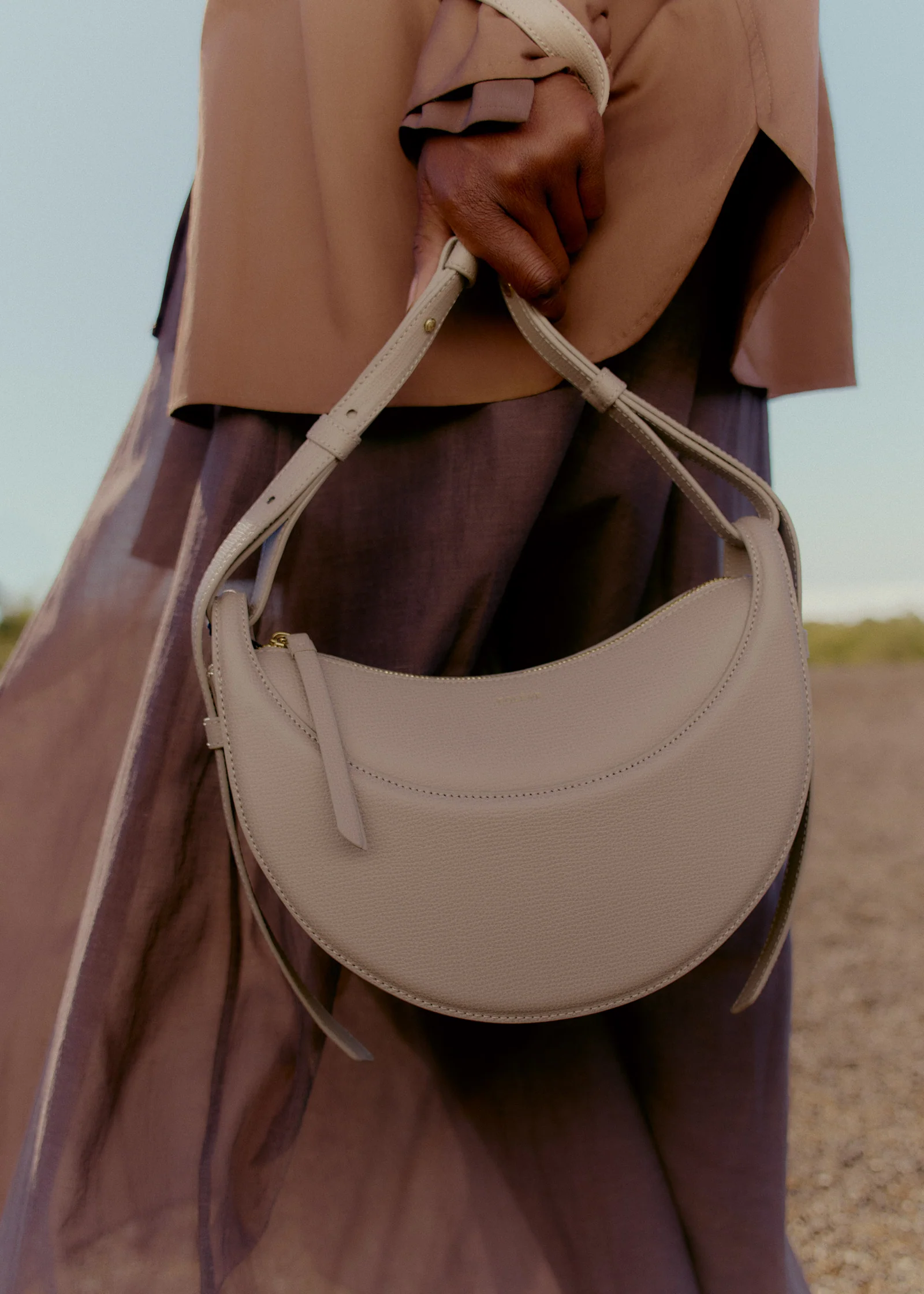 Polène手袋推薦 ｜Numéro Dix-Taupe 售價USD$620