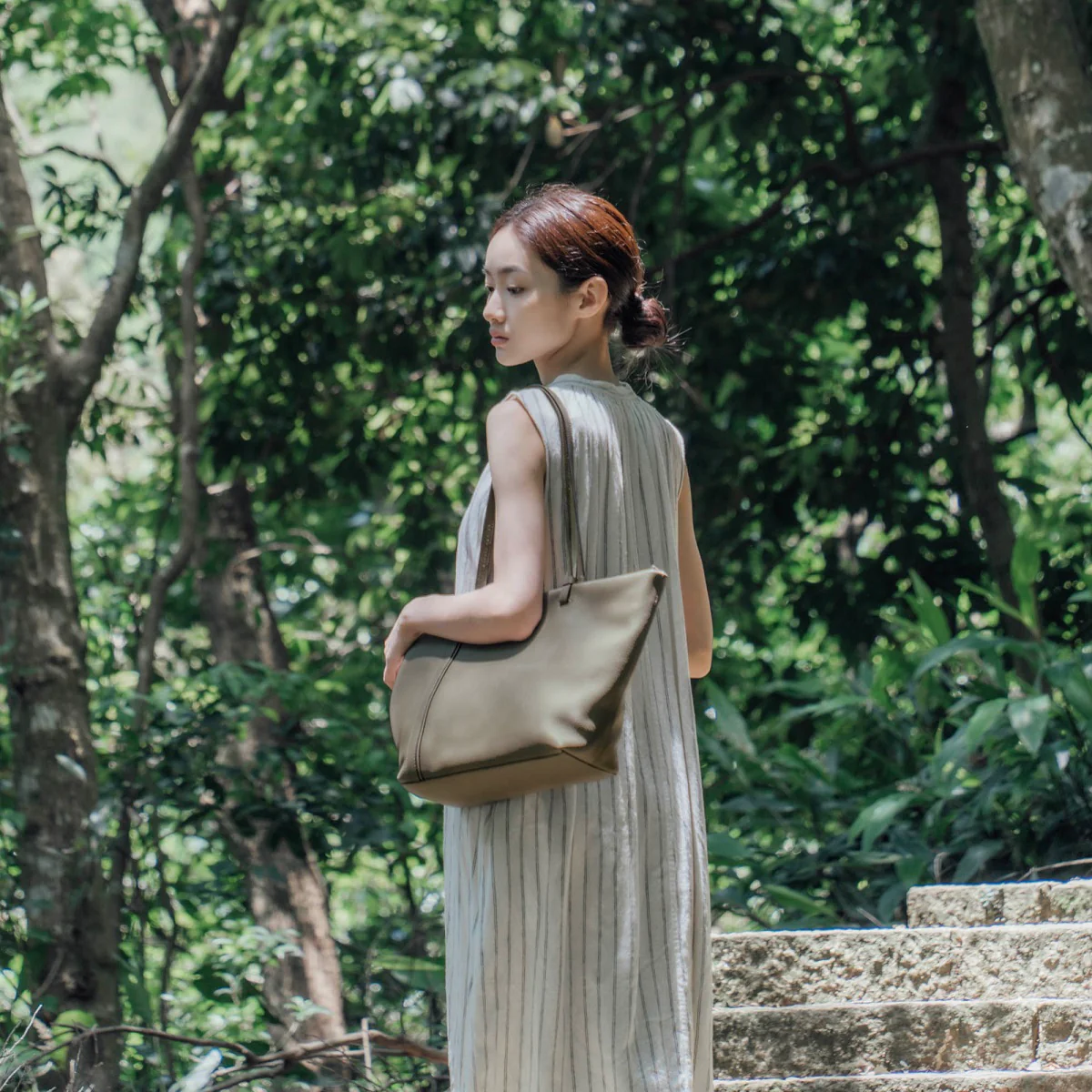 平價返工袋推薦｜Samuel Ashley Clementine皮革手提包 售價HK$1,190