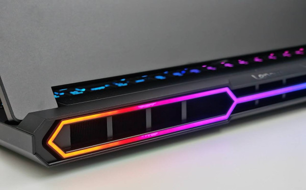 實試｜Lenovo Legion Pro 7i (Gen 10) RTX 5080滿血性能挑戰終極體驗