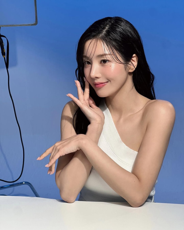 權恩妃5招身材管理（圖片來源：IG@silver_rain._ , X@official_izone ）