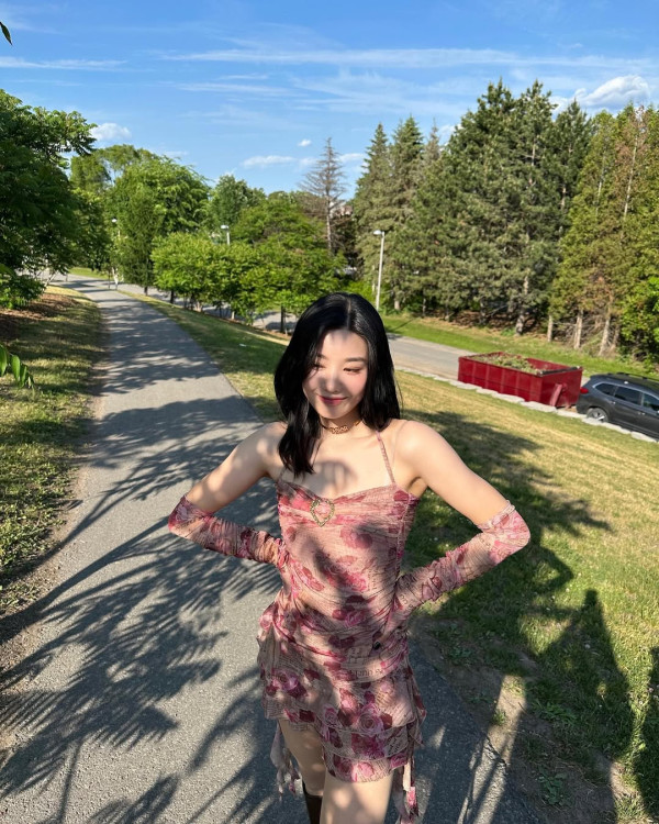 權恩妃5招身材管理（圖片來源：IG@silver_rain._ , X@official_izone ）