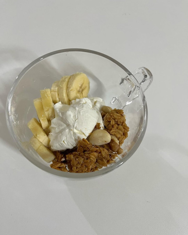 權恩妃5招身材管理（圖片來源：IG@silver_rain._ , X@official_izone ）