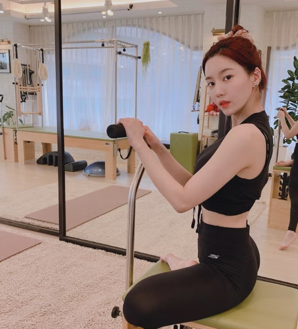 權恩妃5招身材管理（圖片來源：IG@silver_rain._ , X@official_izone ）