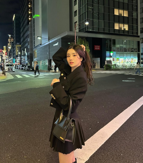 權恩妃5招身材管理（圖片來源：IG@silver_rain._ , X@official_izone ）