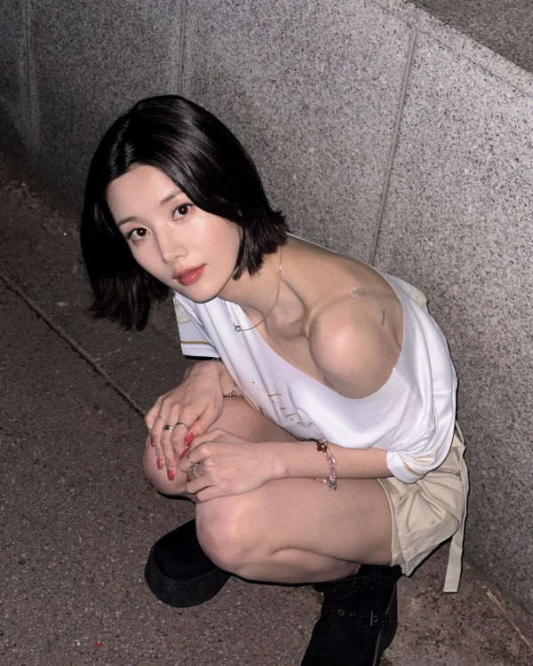 權恩妃5招身材管理（圖片來源：IG@silver_rain._ , X@official_izone ）