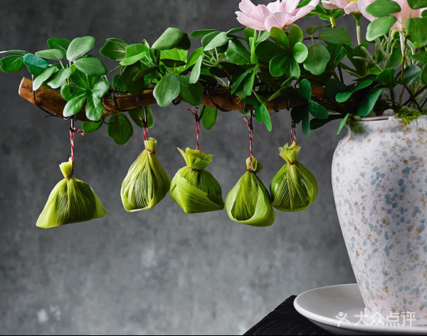 蓮塘口岸美食（圖片來源：大眾點評@五邑酒楼）