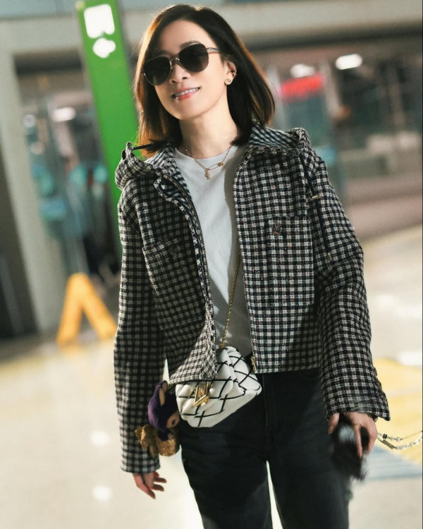 佘詩曼凍齡5大必學保養秘訣（圖片來源：IG@charmaine_sheh ）