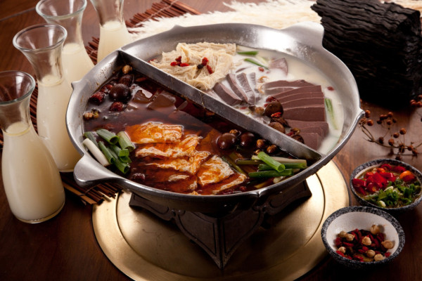 西門町美食(圖片來源:無老鍋官網) 西門町美食(圖片來源:無老鍋官網)