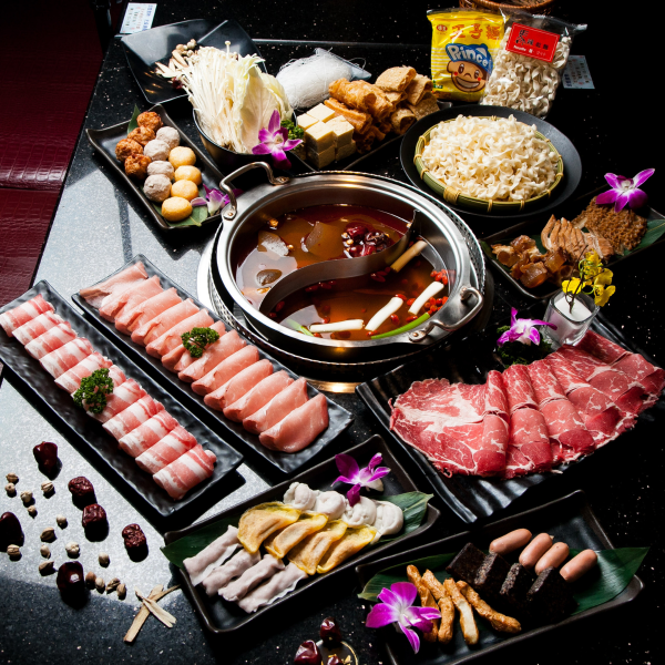 西門町美食(圖片來源:IG@馬辣頂級麻辣鴛鴦火鍋) 西門町美食(圖片來源:IG@馬辣頂級麻辣鴛鴦火鍋)