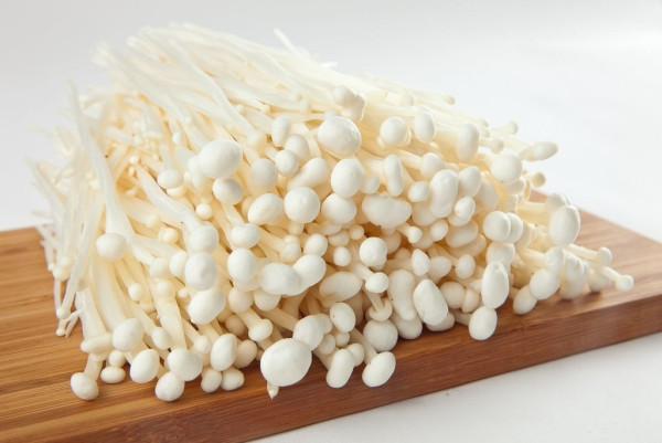 六旬男患大腸癌四期拒食蔬菜 醫生建議改食1物 持續兩年半病情未復發