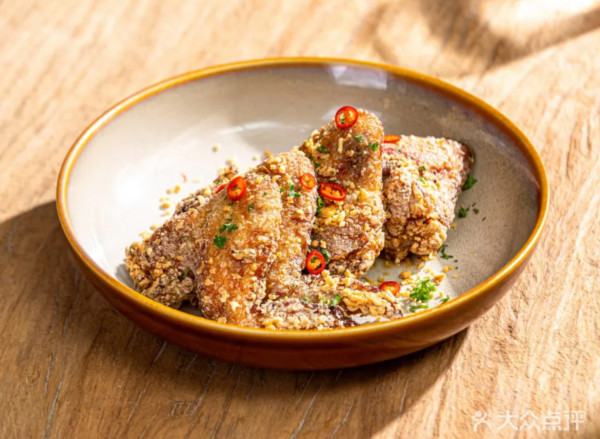 華強北美食（圖片來源：大眾點評@COMMUNE幻师(中航城君尚店)）