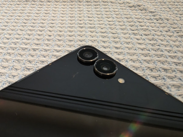 Samsung Galaxy Z Fold7/Flip7 上手試 摺疊機皇更輕更薄、AI 功能再強化