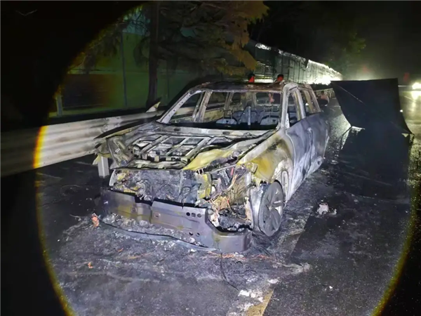 假期自駕游注意！租車Audi Q6意外報廢 買齊保險反被索賠天價 【附應對策略】