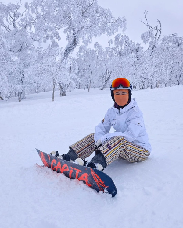 勇奪《紅星大獎2025》最佳女主角獎(（圖片來源：IG@jessicahsuan_official）