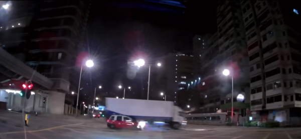 港人遇恐怖的士司機狂扭軚！超多苦主有共鳴怕炒車：揸開F1賽車？