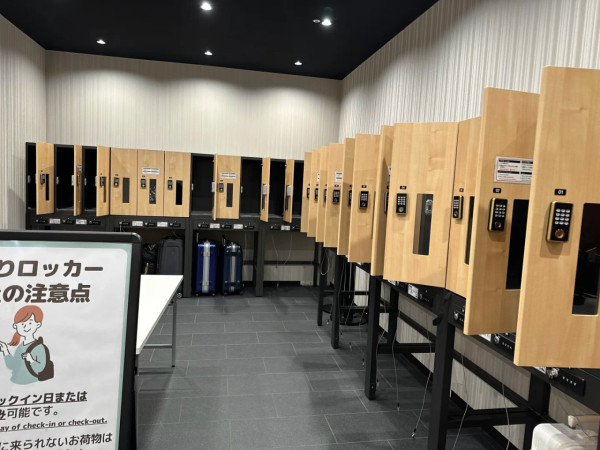 東京酒店驚現機械人員工 遊客呻似探靈 一入門口即被嚇親 