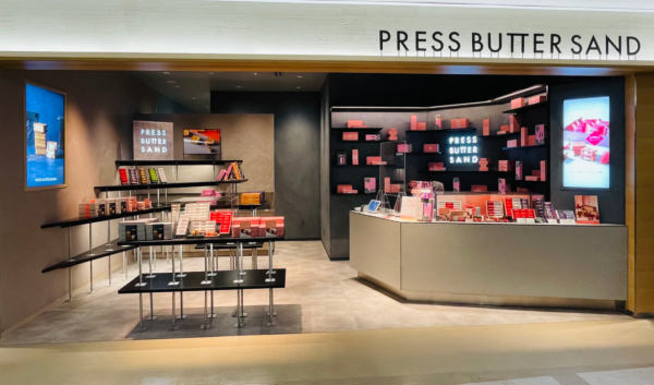 甘王草莓奶油夾心餅（圖片來源﹕福岡機場官網） 