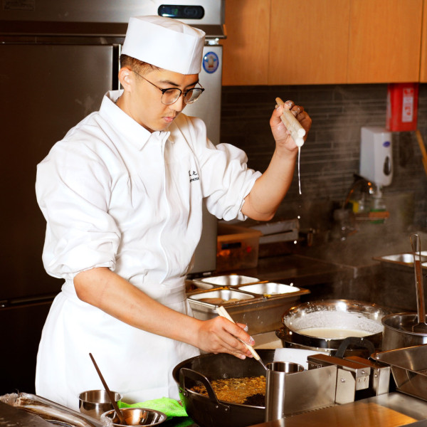 薔紅餐廳新分店將落戶大角咀區 平民價金牌脆皮燒雞 必試香港茶餐廳