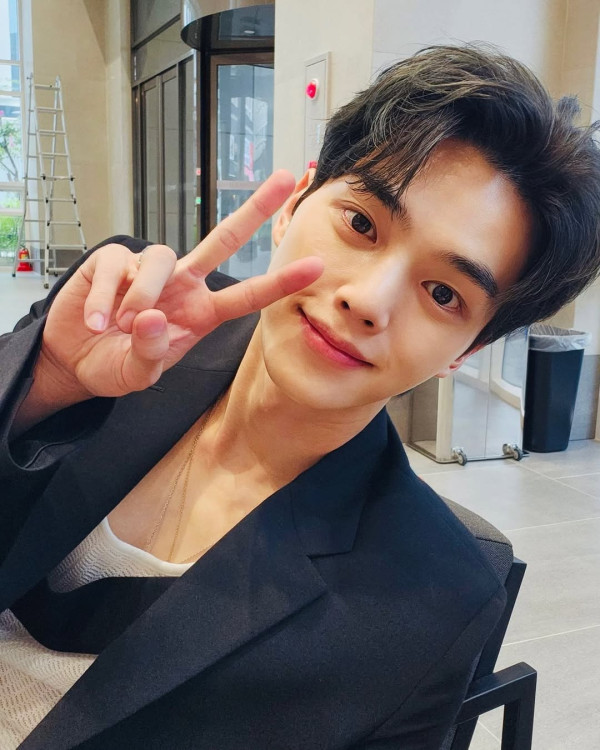 INTP男生性格特質、感情觀、愛情攻略（圖片來源：IG@@songkang_b）