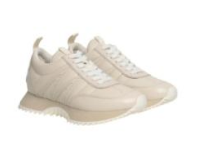 MONCLER 原價$5850 折後$2853