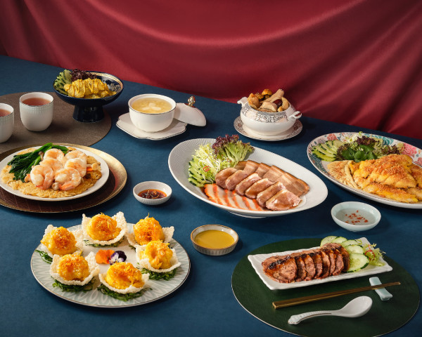 香港機場逾美食餐廳推介10間｜港式茶餐／英式早餐／米芝蓮滷肉飯／豚骨拉麵／千層蛋糕／意式雪糕