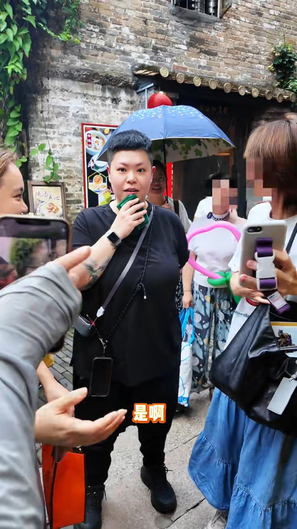 「我最喜愛的女歌手」敗走香港後身形極限暴脹 近況曝光曾陷入邪教風波消失幕前
